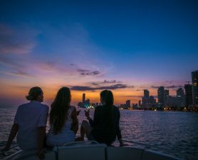 boating-cartagena-sunset-bay-tour-5